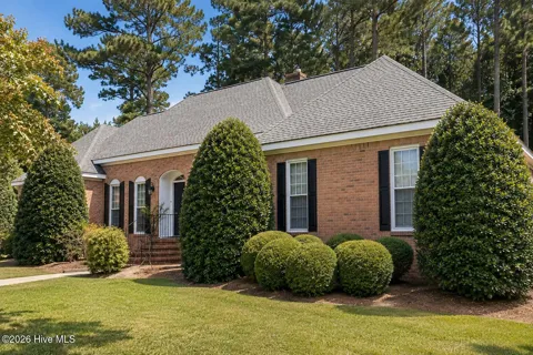 205 Thomas Place