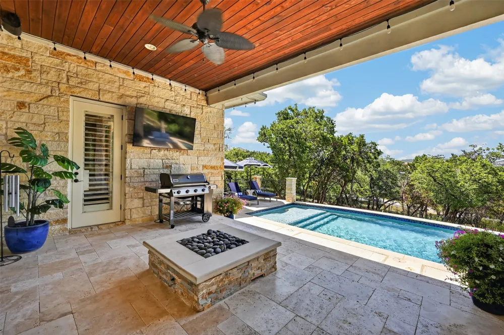 203 Martinique Pass Austin, TX 78734