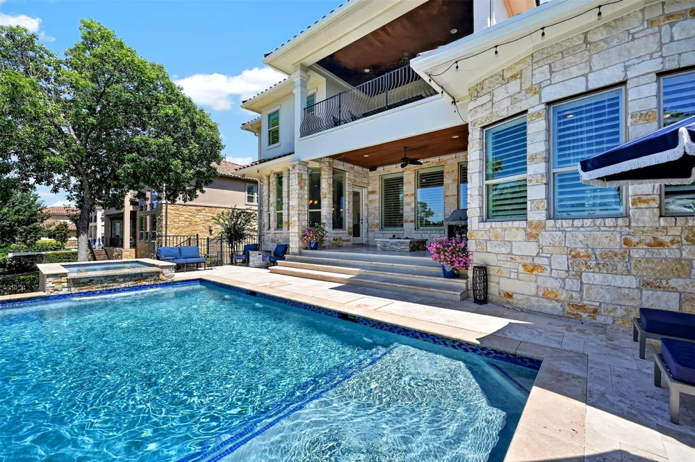 203 Martinique Pass Austin, TX 78734