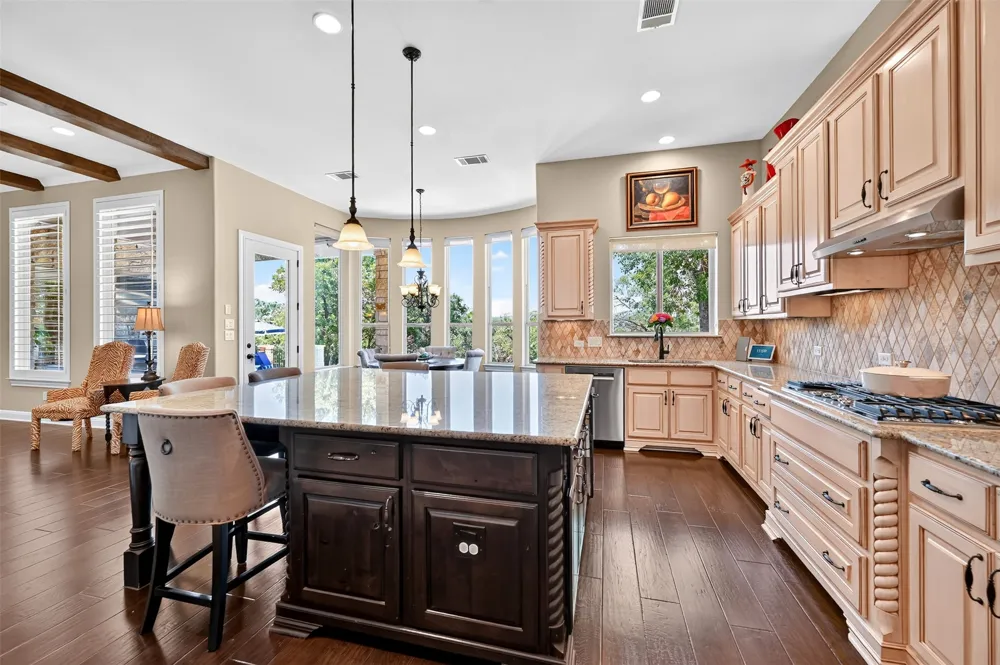 203 Martinique Pass Austin, TX 78734