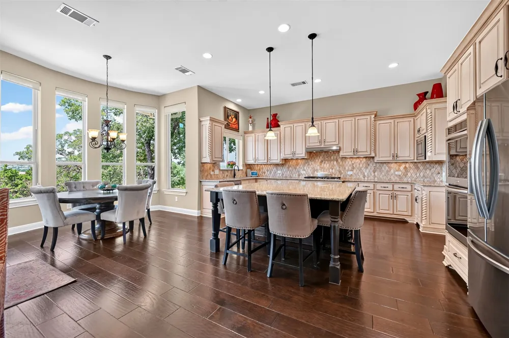 203 Martinique Pass Austin, TX 78734