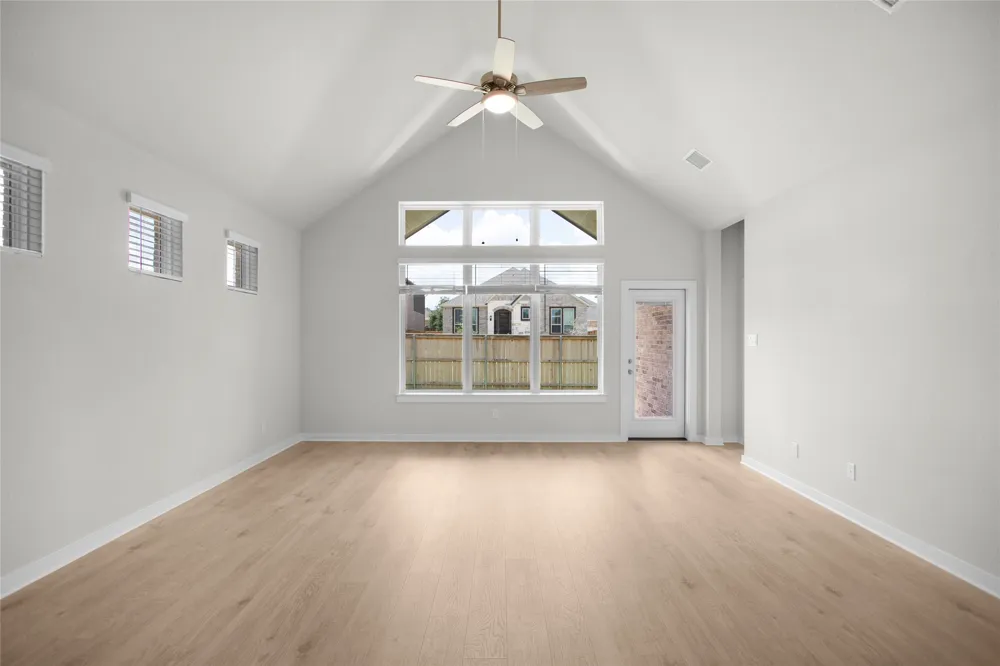 19509 Erna Drive Pflugerville, TX 78660