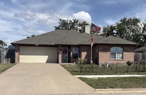 3302 Southhill Drive
