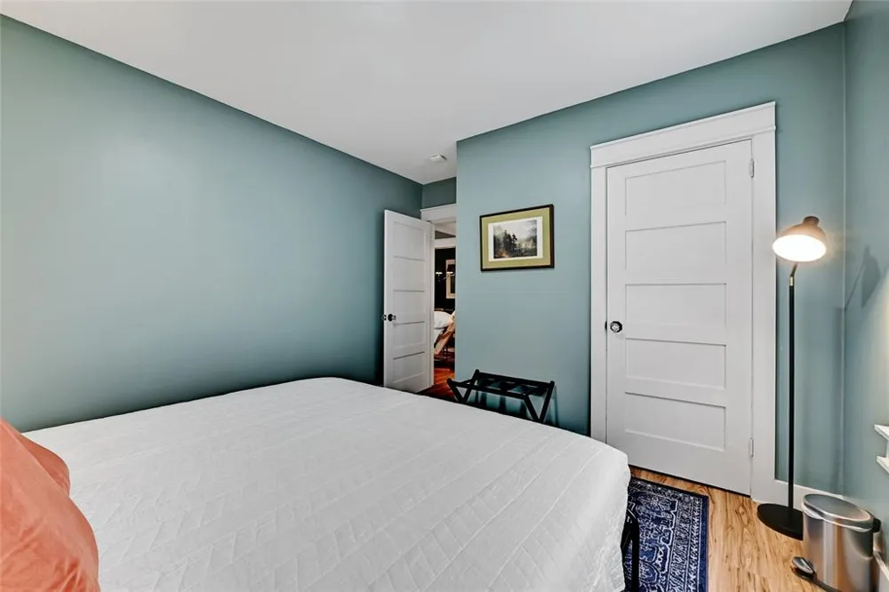 2952 Higgins Street Austin, TX 78722
