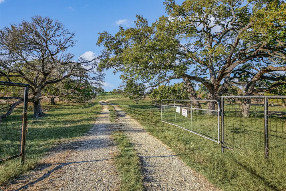4698 FISCHER STORE ROAD Wimberley, TX 78676