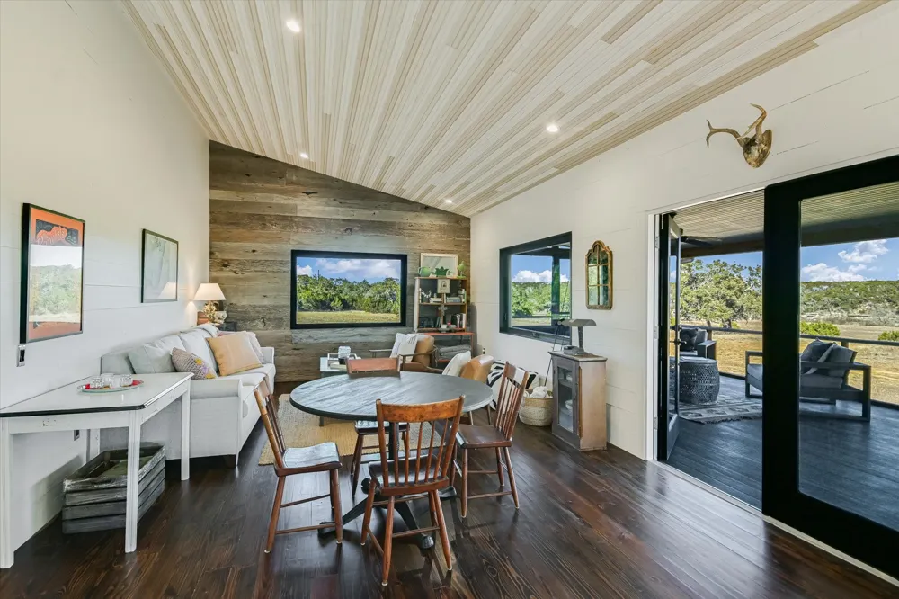 4698 FISCHER STORE ROAD Wimberley, TX 78676