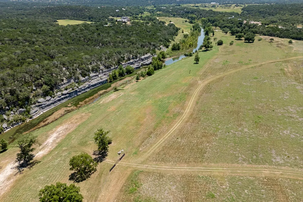 4698 FISCHER STORE ROAD Wimberley, TX 78676