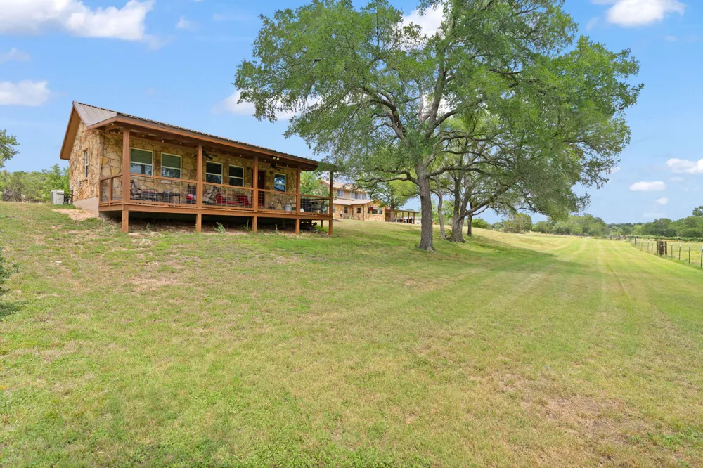 14909 Fitzhugh Road #B Dripping Springs, TX 78736
