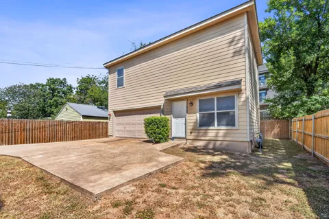 5707 Woodrow Avenue #B