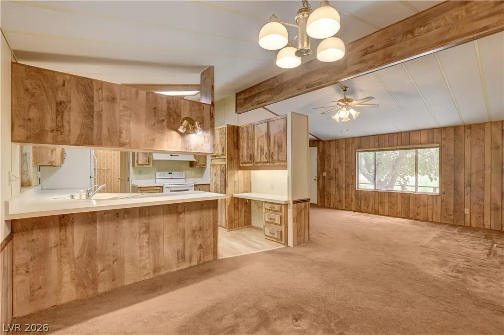 660 Scott Avenue Overton, NV 89040