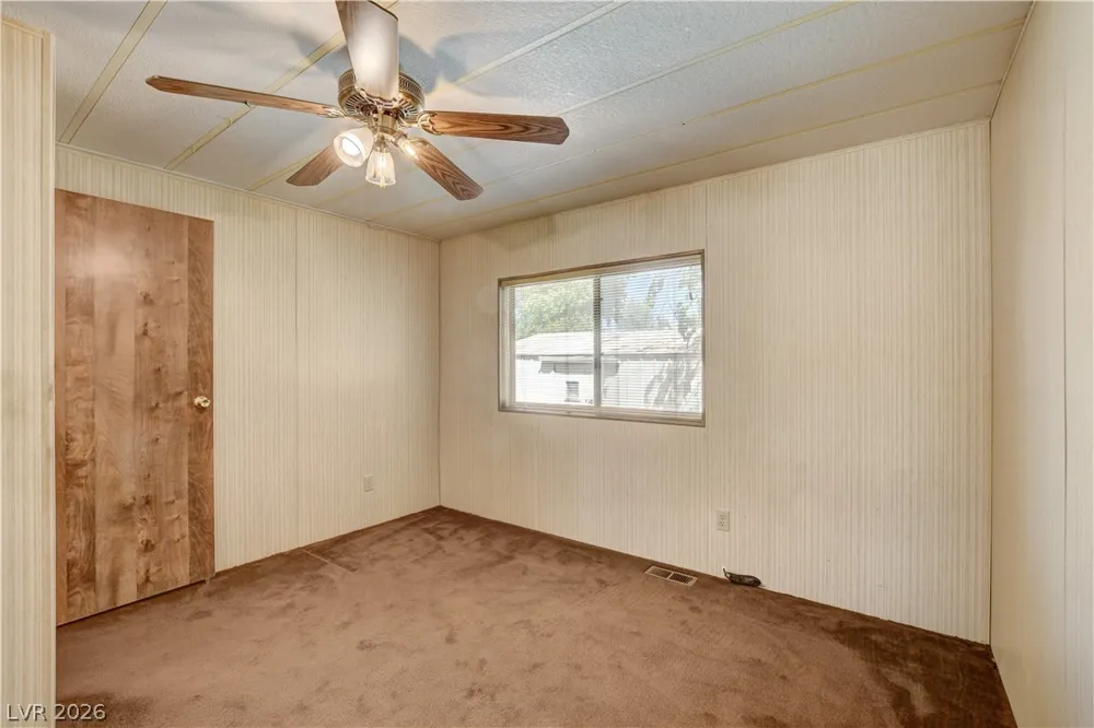 660 Scott Avenue Overton, NV 89040