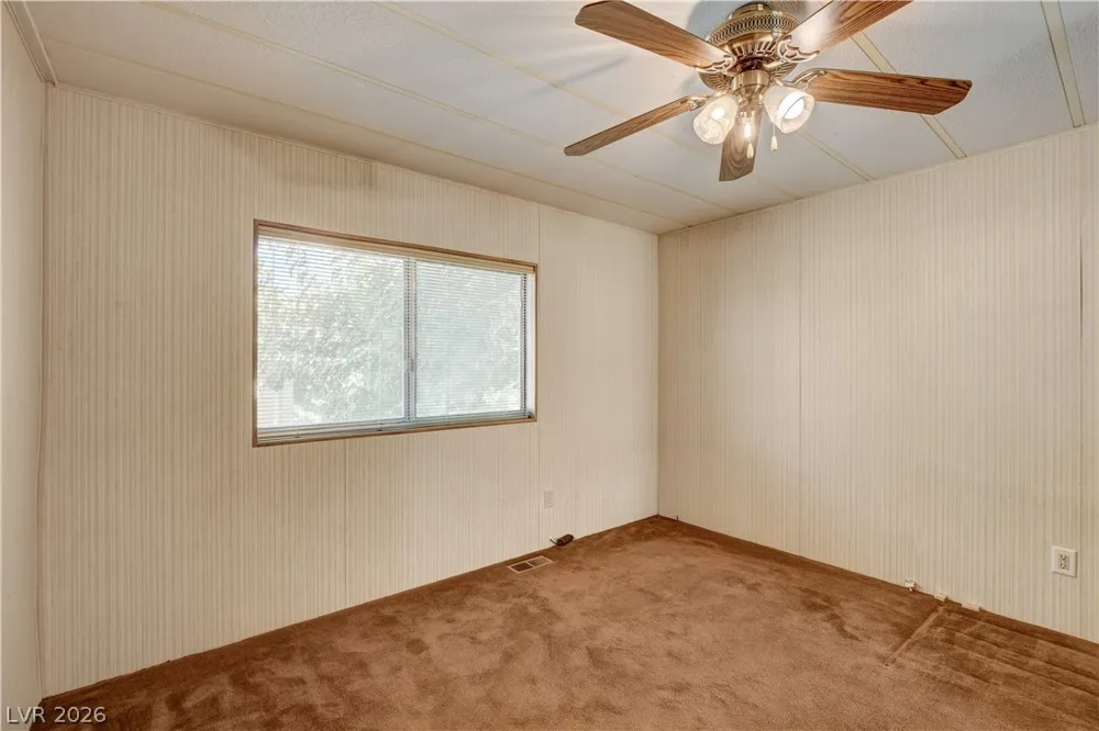 660 Scott Avenue Overton, NV 89040