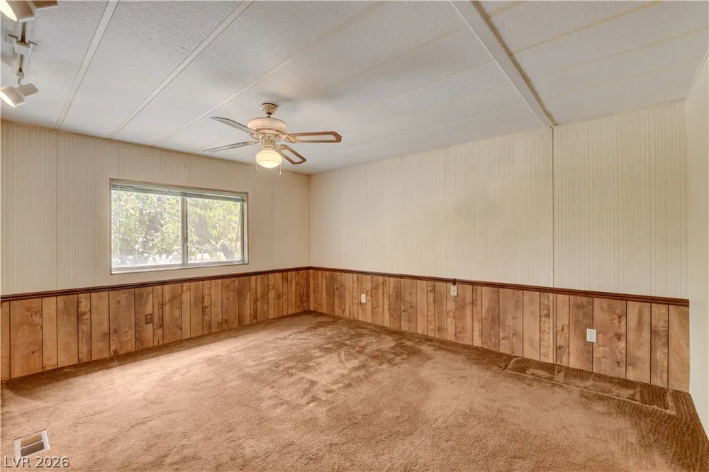 660 Scott Avenue Overton, NV 89040