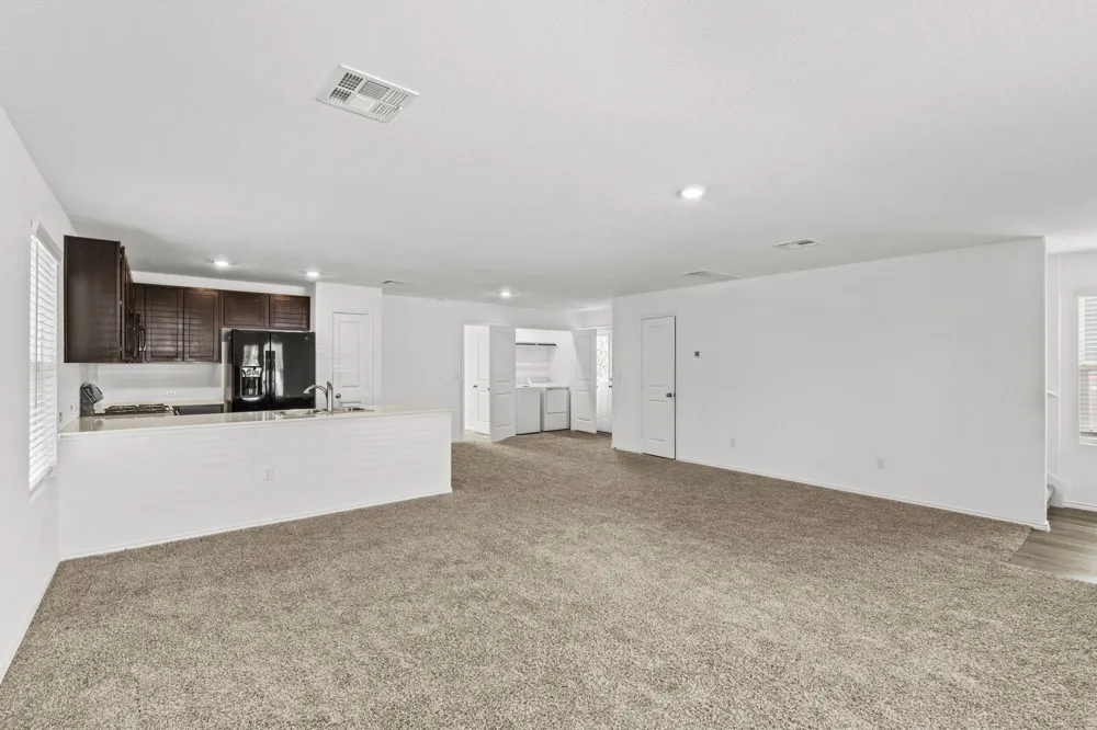 889 Powell Street Kyle, TX 78640