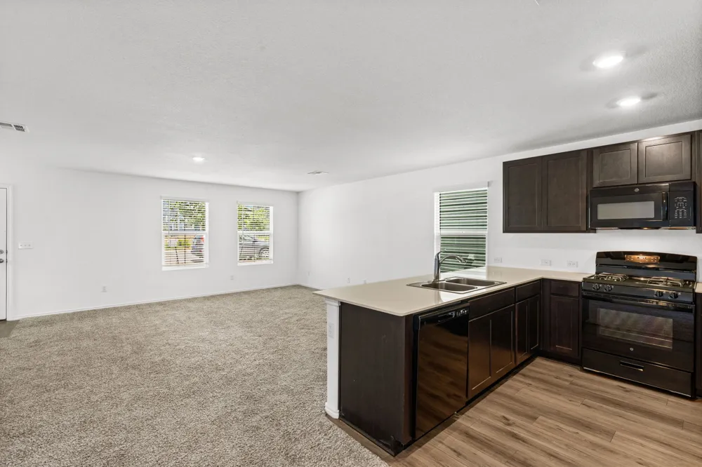 889 Powell Street Kyle, TX 78640