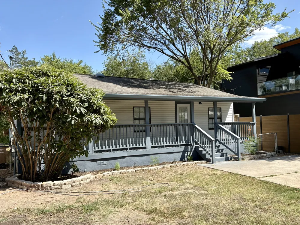 1123 Christie Drive Austin, TX 78721