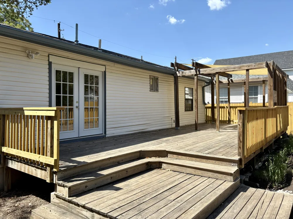 1123 Christie Drive Austin, TX 78721