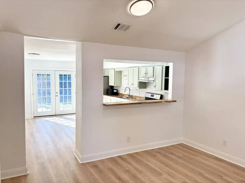 1123 Christie Drive Austin, TX 78721