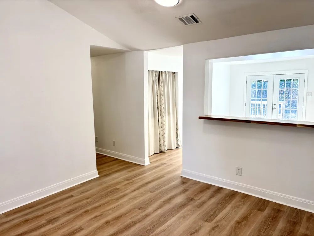 1123 Christie Drive Austin, TX 78721
