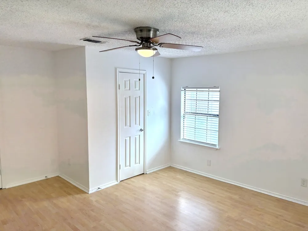 1123 Christie Drive Austin, TX 78721