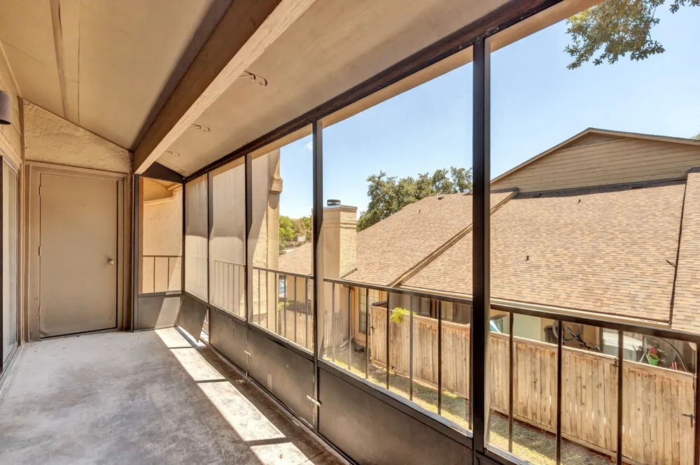 1202 Thorpe Lane #208 San Marcos, TX 78666