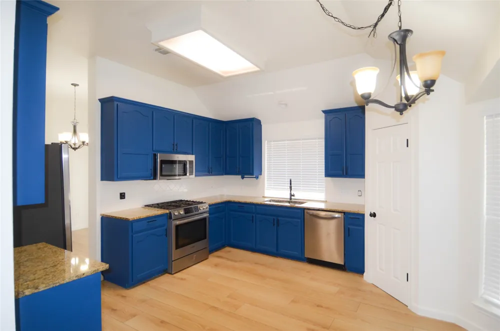 506 Pleasant Valley Drive Pflugerville, TX 78660