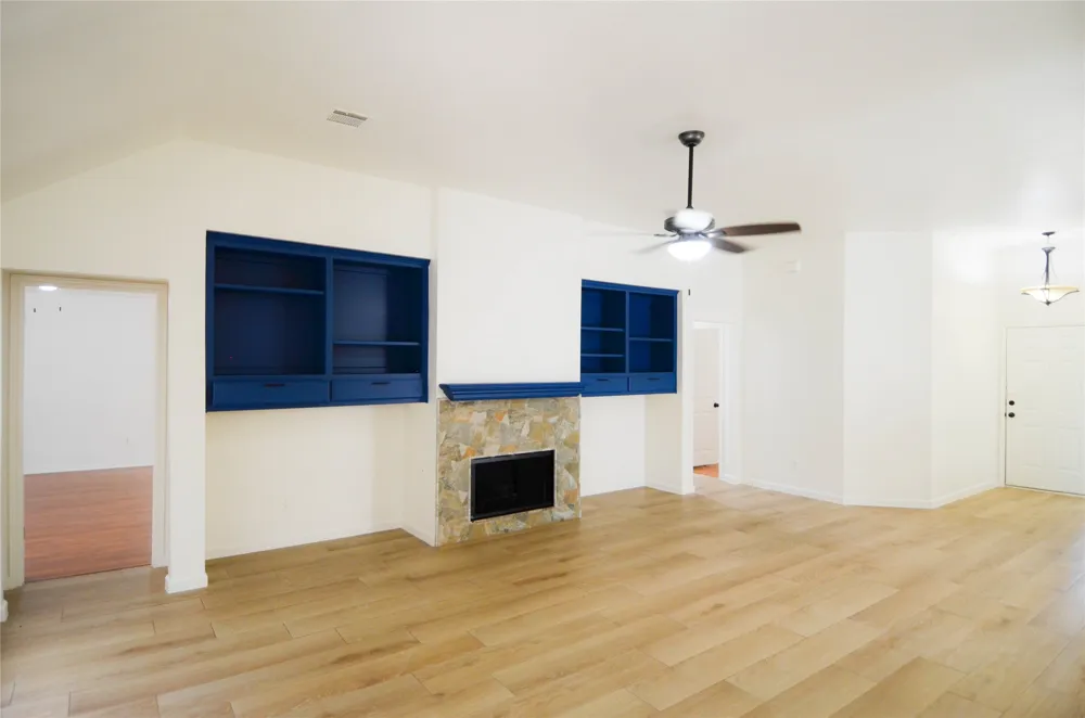 506 Pleasant Valley Drive Pflugerville, TX 78660