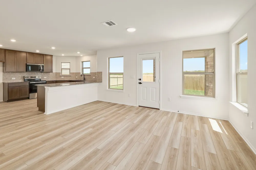 12912 Staywell Way Del Valle, TX 78617
