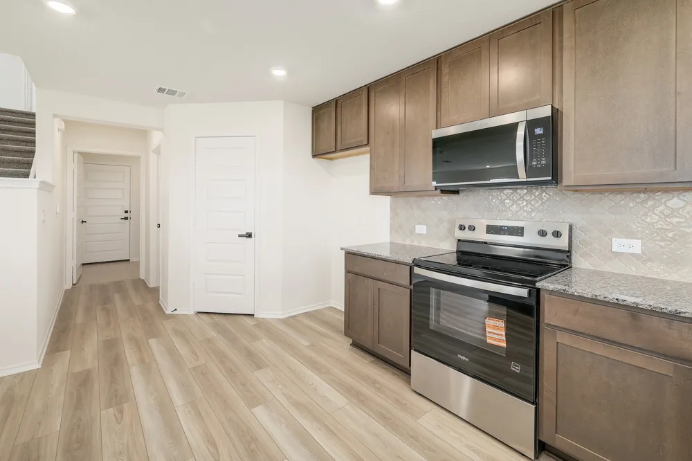 12912 Staywell Way Del Valle, TX 78617