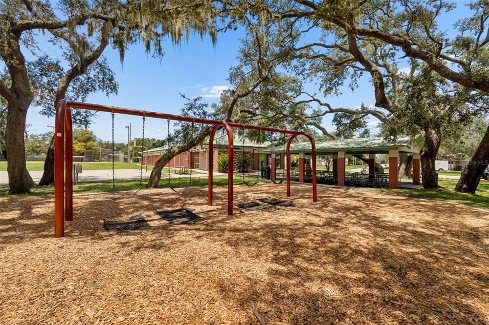 2017 S VILLAGE AVENUE Tampa, FL 33612