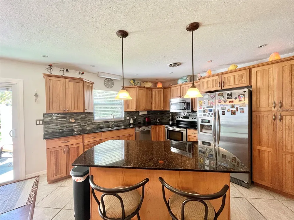 1815 SE 7TH AVENUE ocala, FL 34471