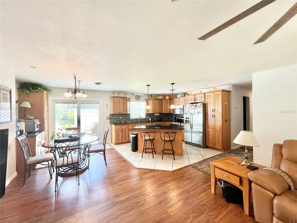 1815 SE 7TH AVENUE ocala, FL 34471