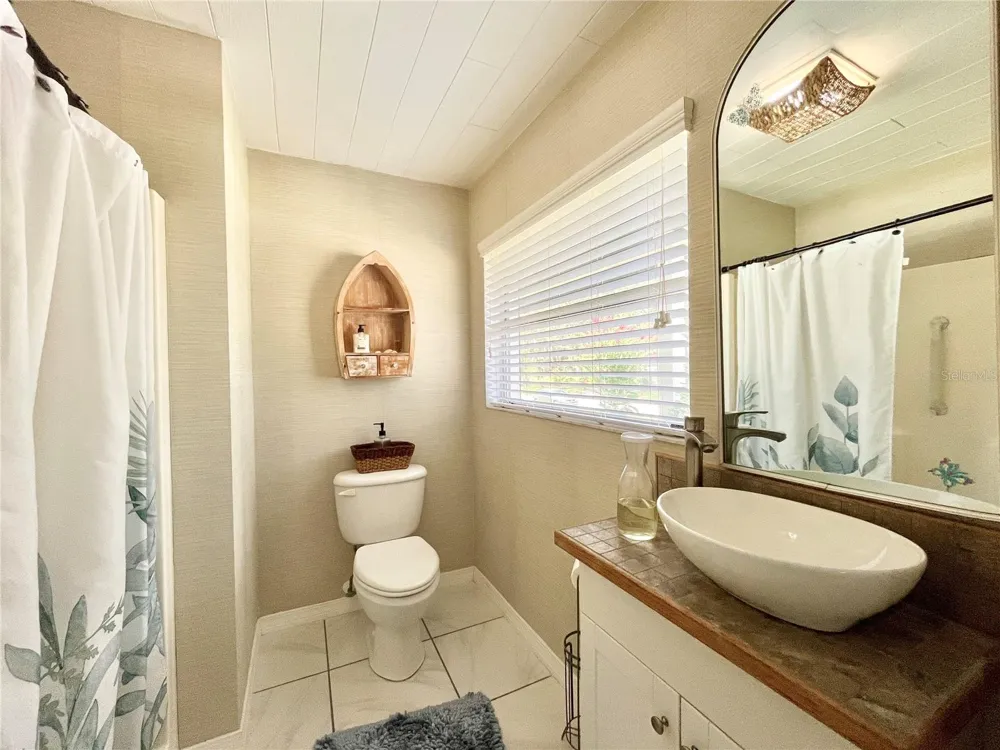 1815 SE 7TH AVENUE ocala, FL 34471