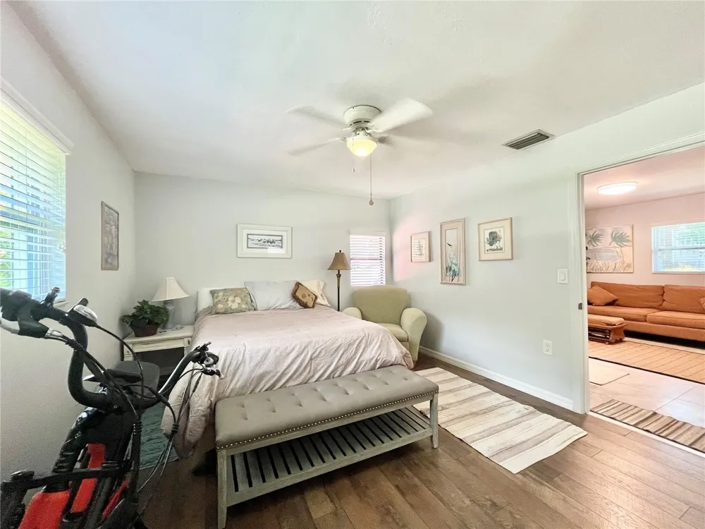 1815 SE 7TH AVENUE ocala, FL 34471