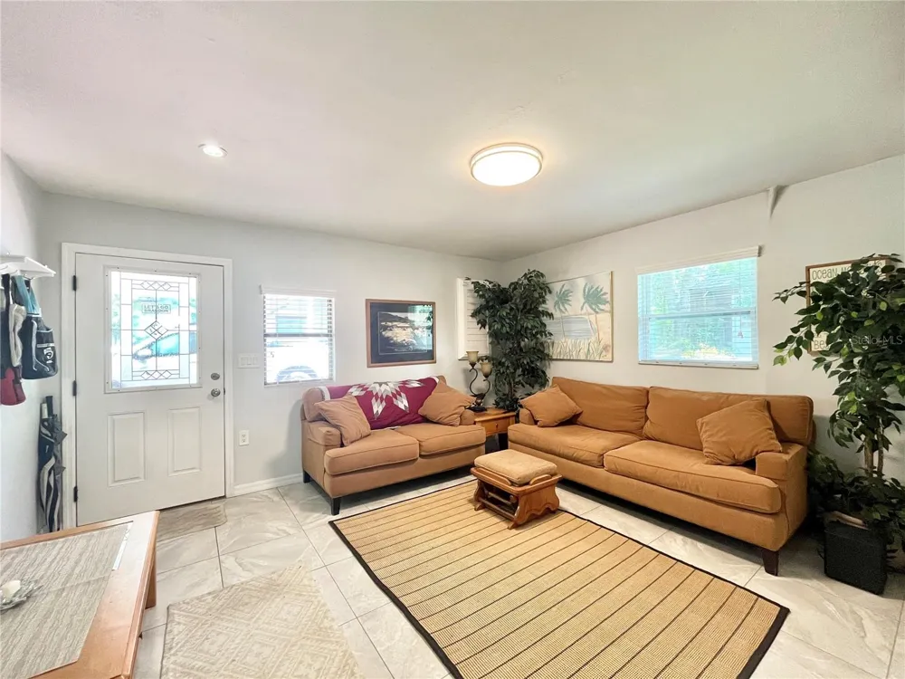 1815 SE 7TH AVENUE ocala, FL 34471