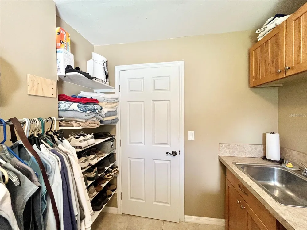 1815 SE 7TH AVENUE ocala, FL 34471