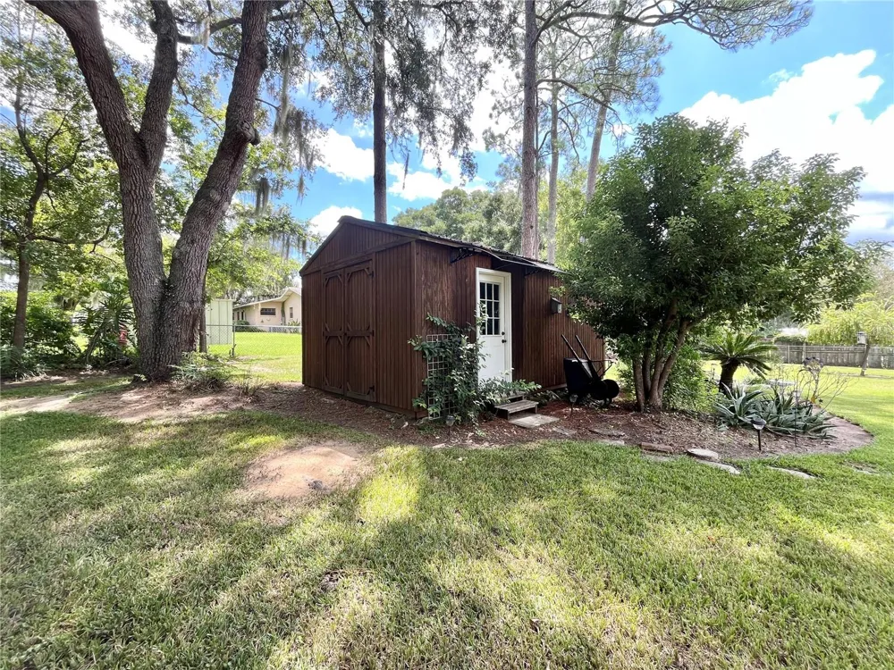 1815 SE 7TH AVENUE ocala, FL 34471