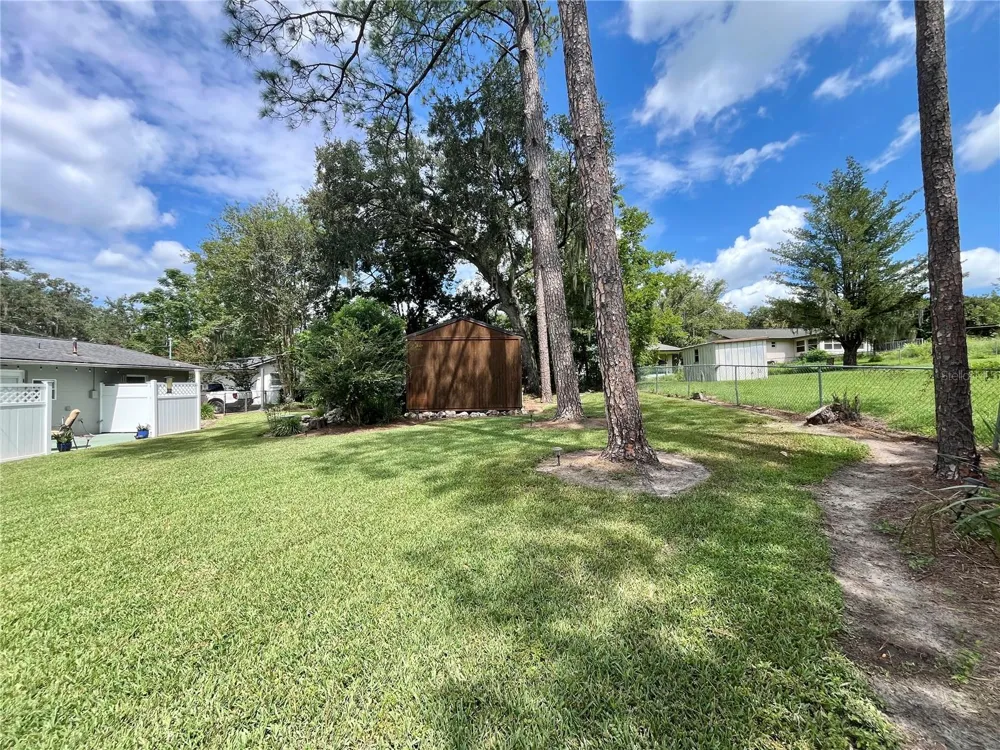 1815 SE 7TH AVENUE ocala, FL 34471