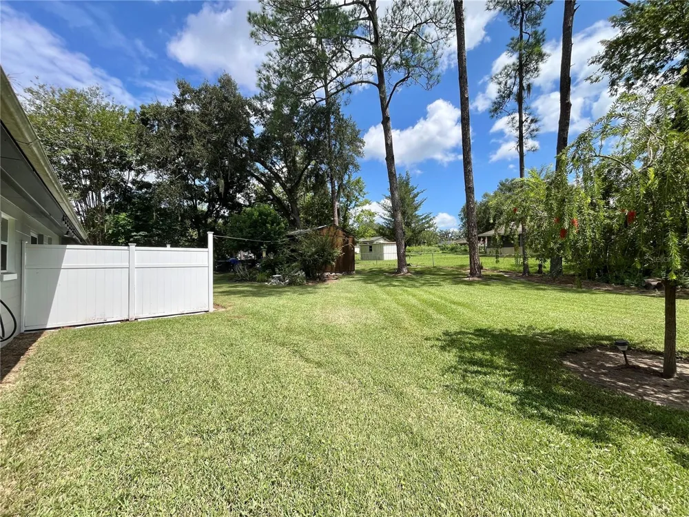 1815 SE 7TH AVENUE ocala, FL 34471
