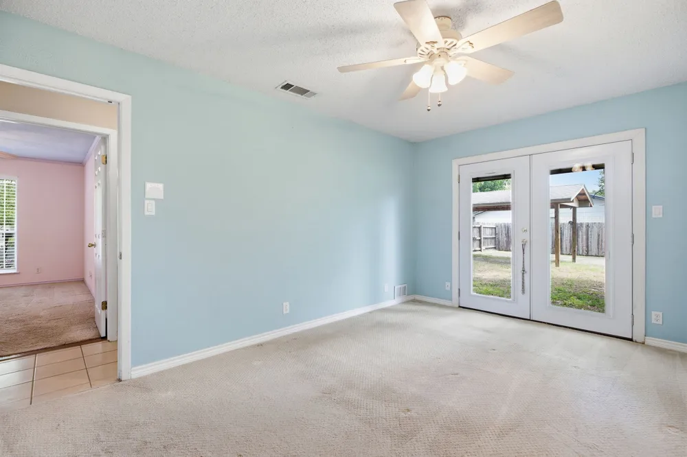 8509 Slant Oak Drive Austin, TX 78729