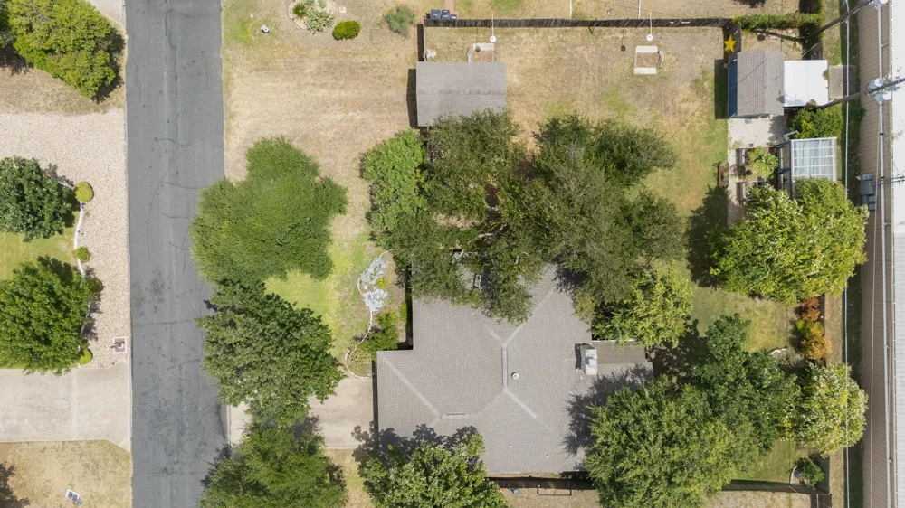 8509 Slant Oak Drive Austin, TX 78729