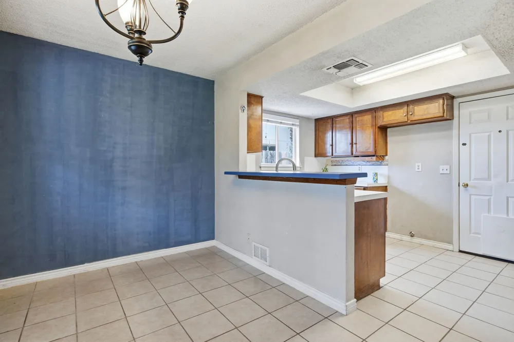 8509 Slant Oak Drive Austin, TX 78729