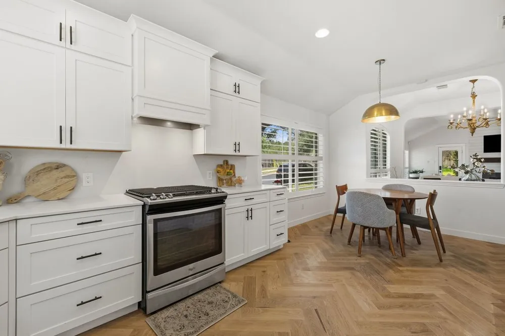 4253 Canyon Glen Circle Austin, TX 78732