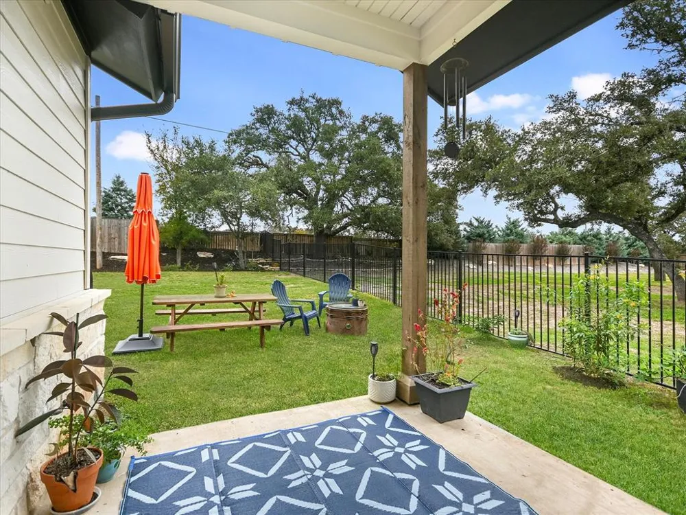 170 Bunker Ranch Boulevard #16 Dripping Springs, TX 78620