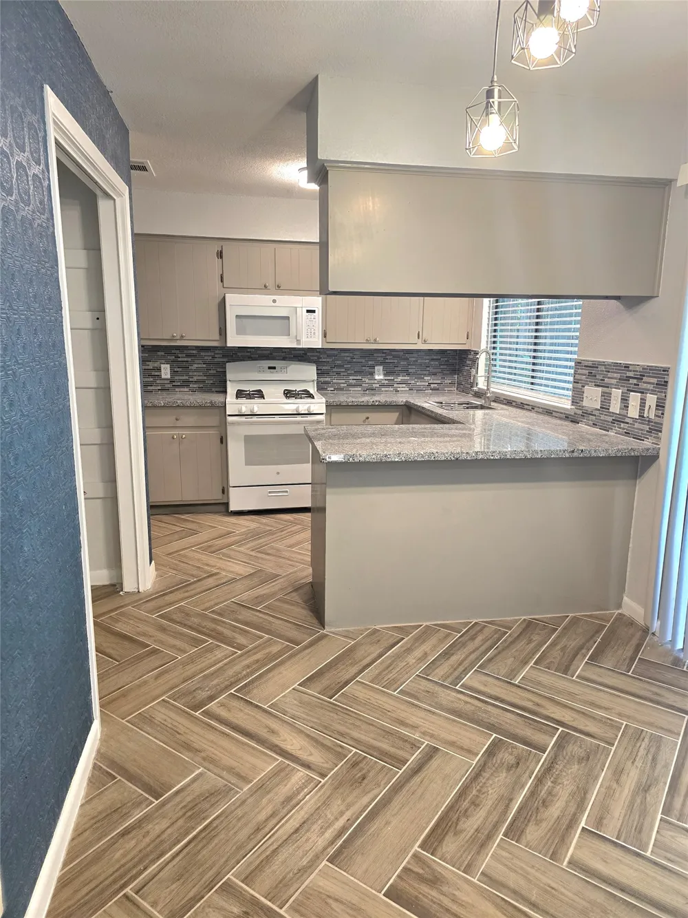 1417 Hyridge Circle Round Rock, TX 78664