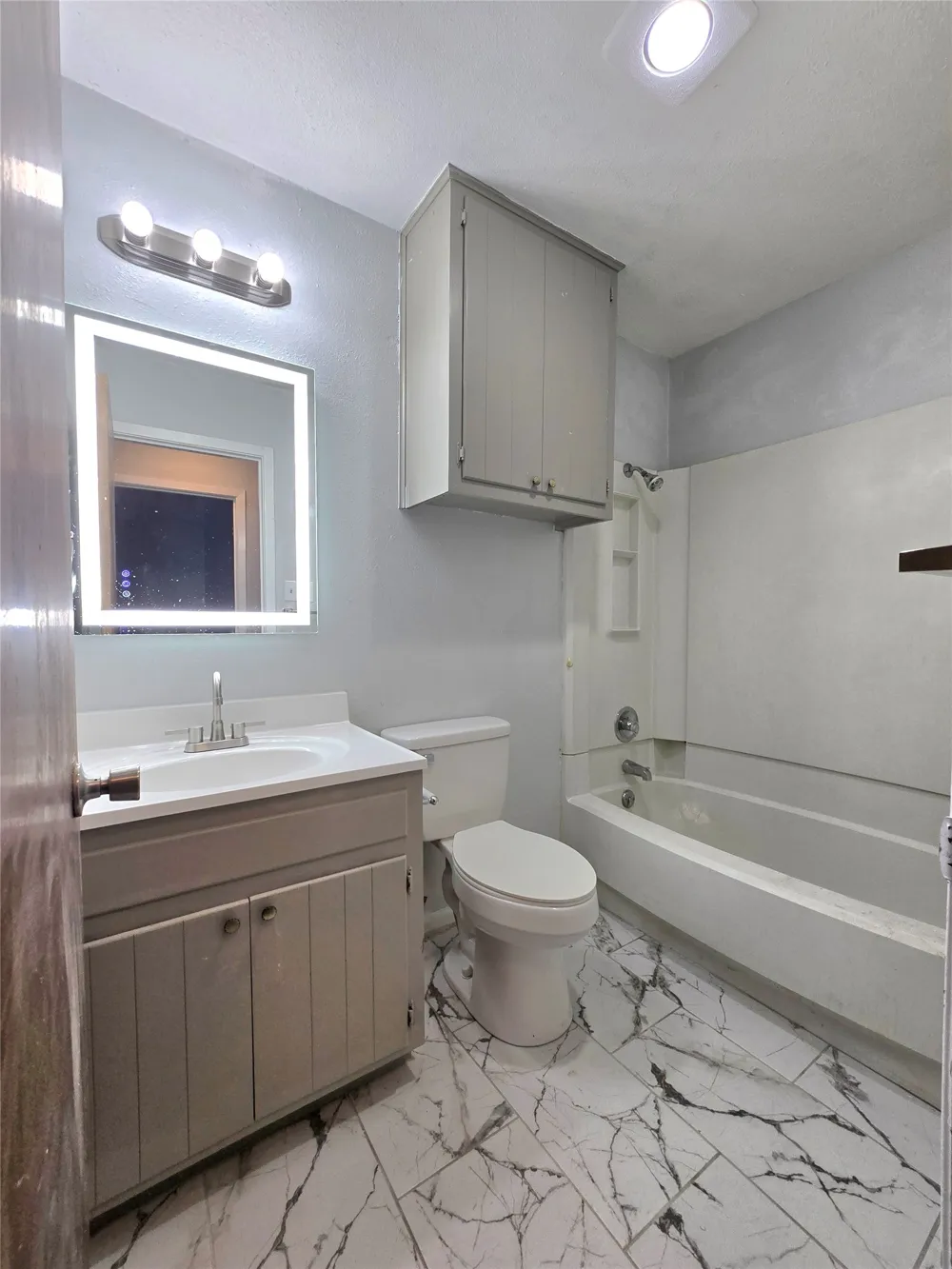 1417 Hyridge Circle Round Rock, TX 78664