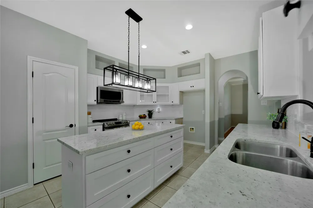 103 Sierra Ridge Drive San Marcos, TX 78666