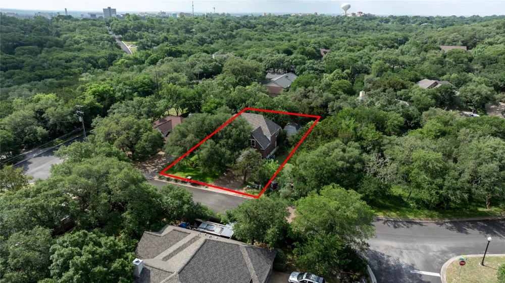 103 Sierra Ridge Drive San Marcos, TX 78666