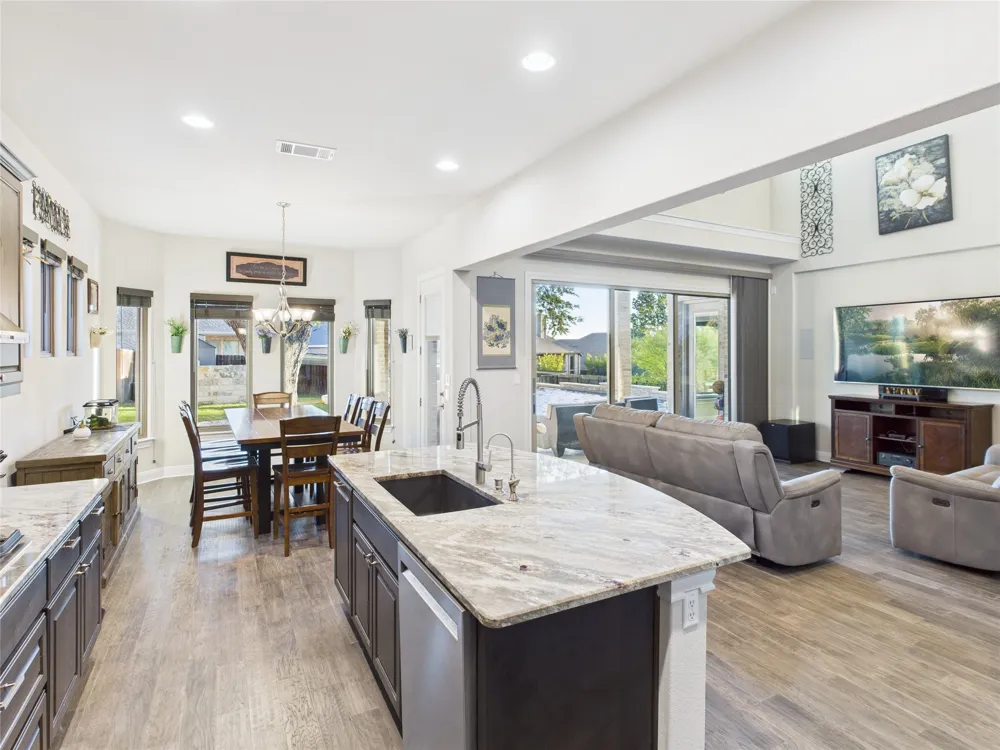 125 Frogfruit Way San Marcos, TX 78666