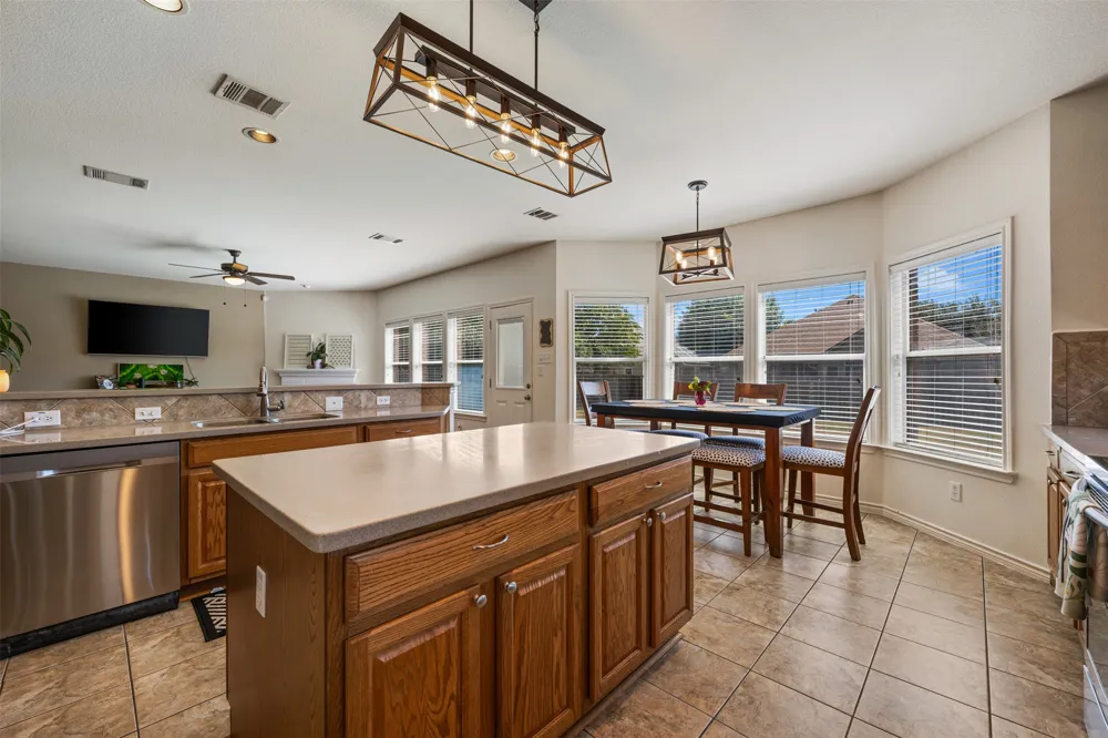 20117 Treyburn Lane Pflugerville, TX 78660